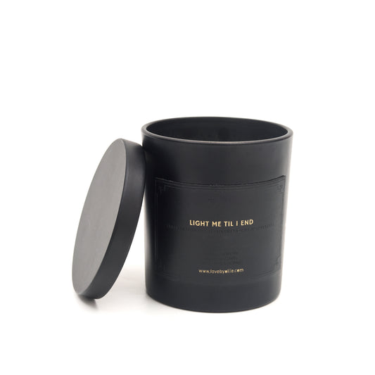 LIGHT ME TIL I END by Ollie & Co. with leather, tobacco, amber, patchouli, vetiver.